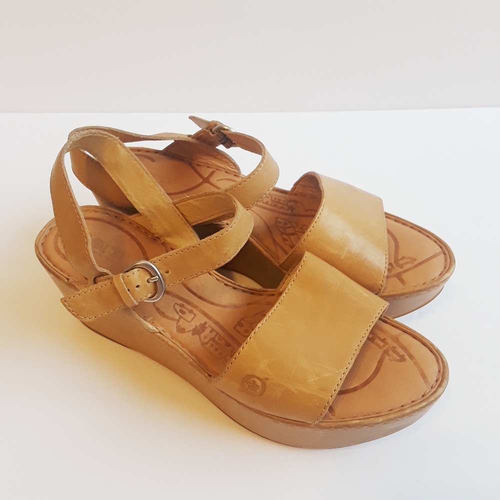 Born wedges sz 9